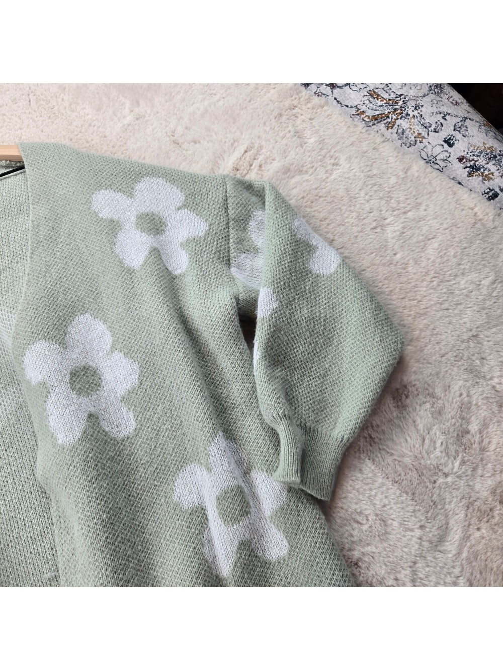Shein Curve Green White Flower Sweater Cardigan Plus Size 1XL - Picture 5 of 8